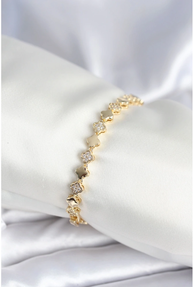 Shoecide Pirinç Gold Renk Zirkon Taşlı Yonca Model Kadın Bileklik