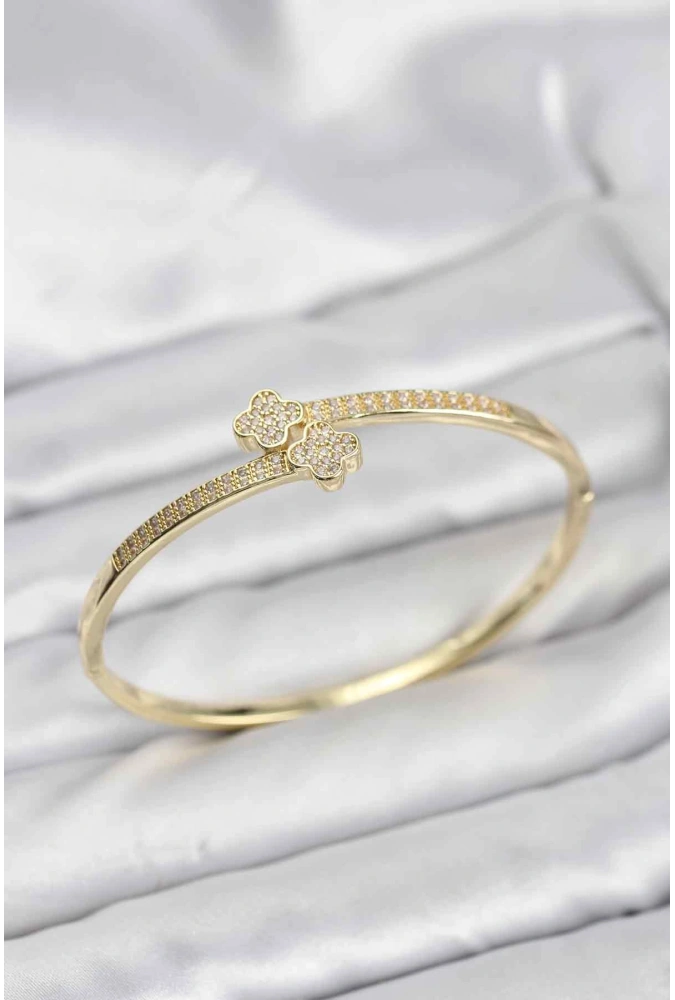 Shoecide Pirinç Gold Renk Zirkon Taşlı Yonca Model Kadın Kelepçe Bileklik