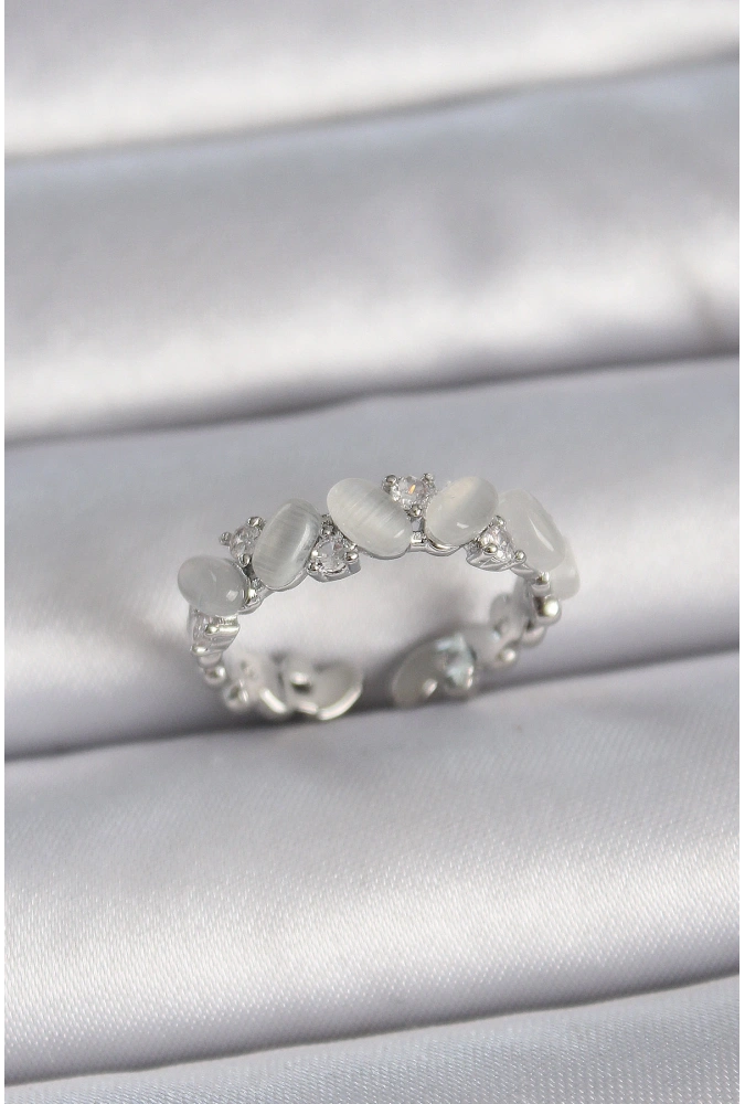 Shoecide Pirinç Gümüş Renk Ayarlanabilir Zirkon Taşlı Beyaz Mineli Model Kadın Yüzük