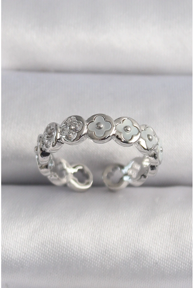 Shoecide Pirinç Gümüş Renk Beyaz Sedefli Yonca Model Kadın Yüzük