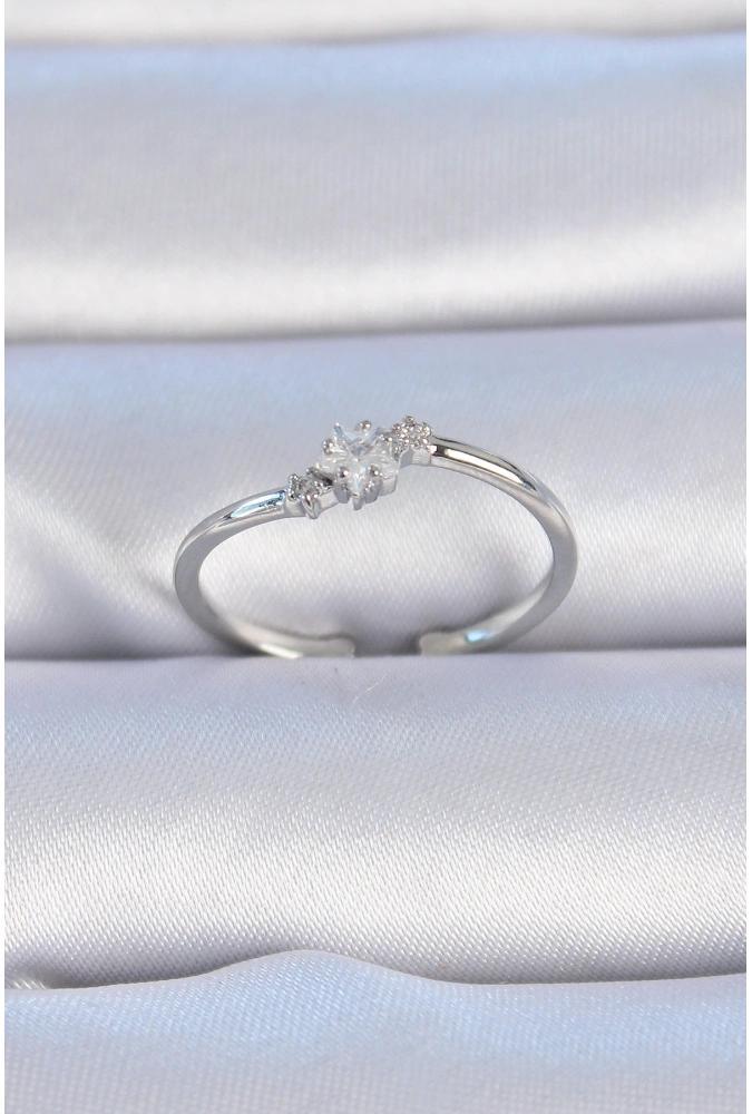 Shoecide Pirinç Gümüş Renk Çiçek Model Zirkon Taş Detay Kadın Yüzük