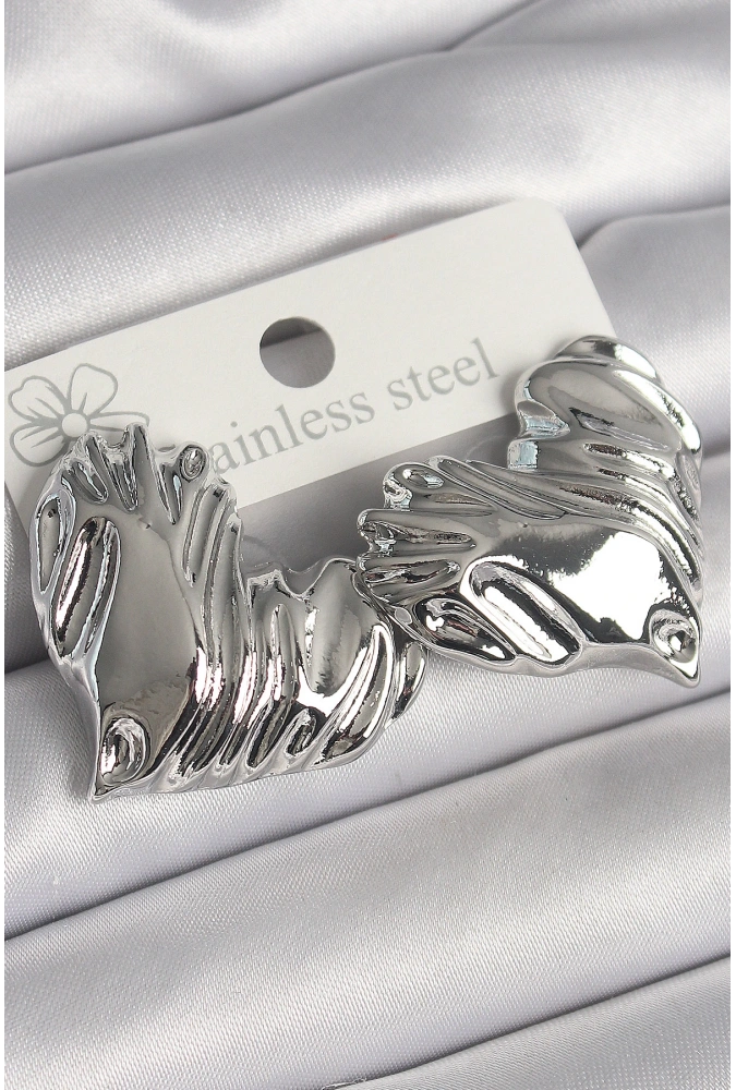 Shoecide Pirinç Gümüş Renk İşlemeli Kalp Model Kadın Küpe