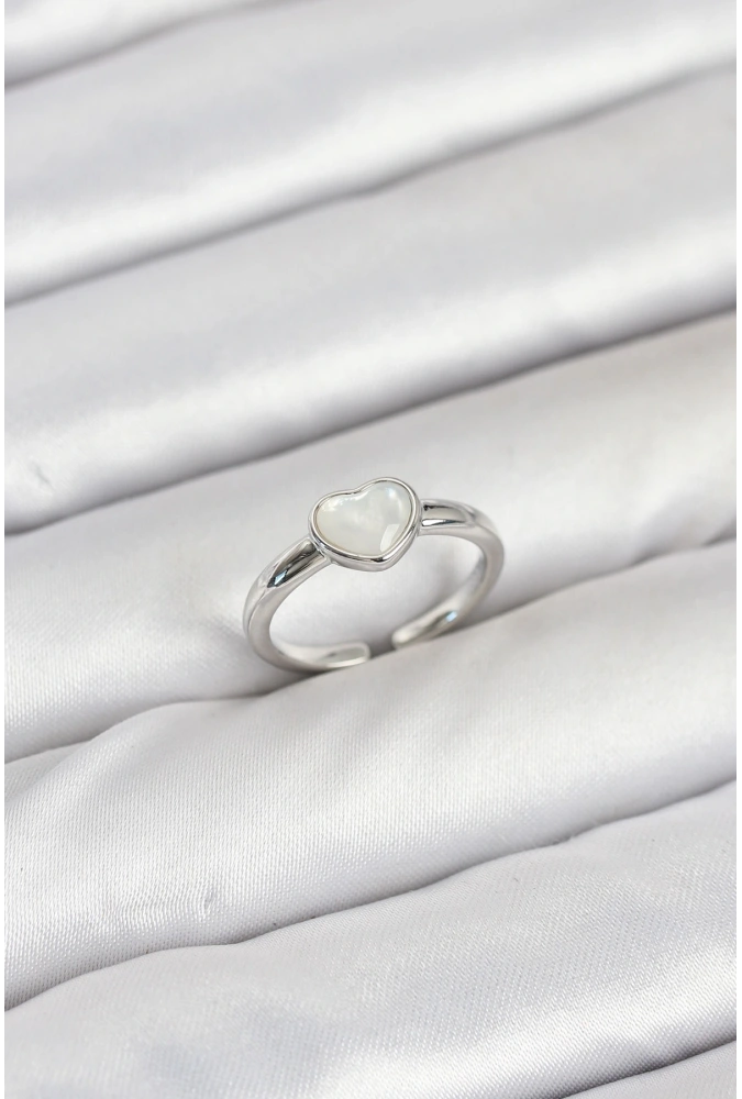 Shoecide Pirinç Gümüş Renk Kalpli Kadın Yüzük