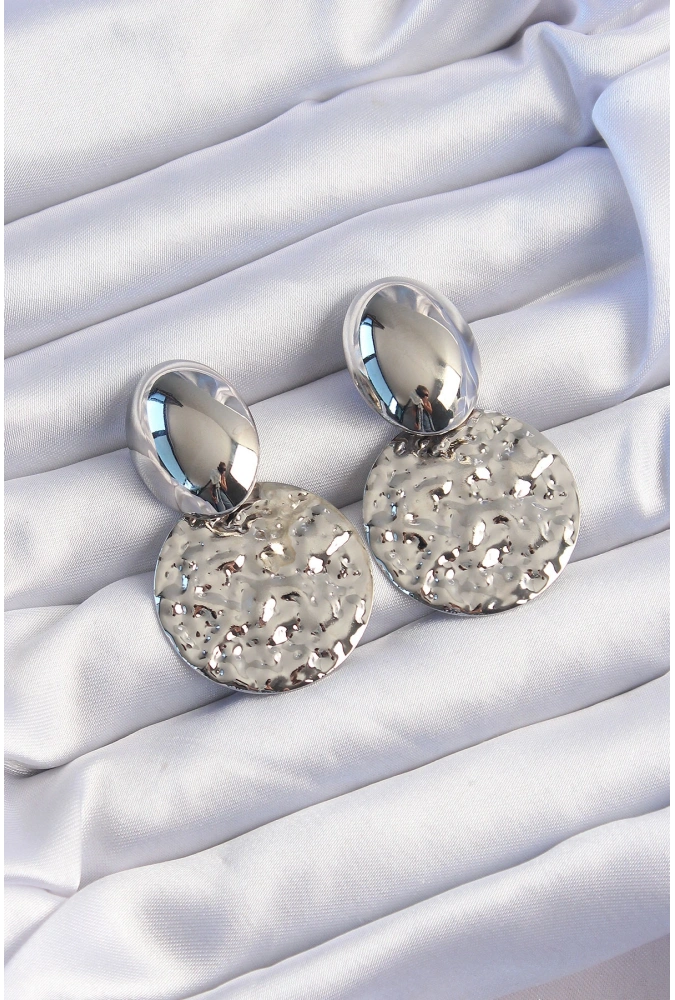 Shoecide Pirinç Gümüş Renk Oval Ezme Plaka Küpe