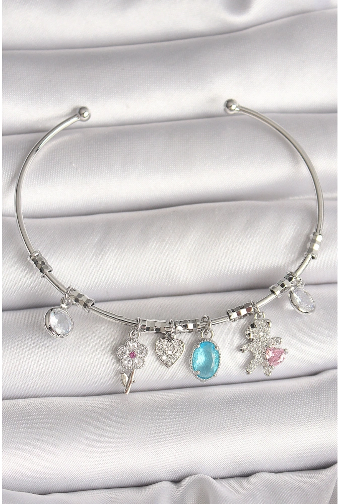 Shoecide Pirinç Gümüş Renk Sallantı Zirkon Taşlı Ayıcık Figür Çiçek Detay Charm Kadın Bileklik