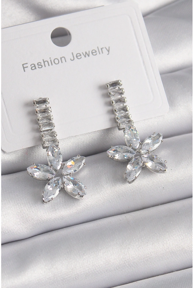 Shoecide Pirinç Gümüş Renk Su Yolu Zirkon Taşlı Çiçek Model Kadın Küpe