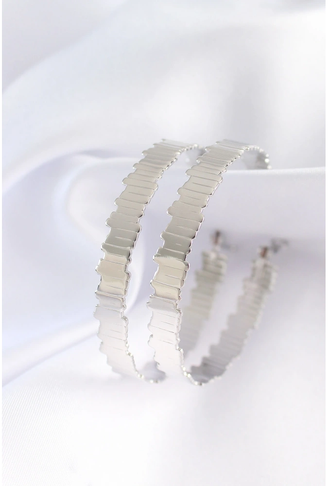 Shoecide Pirinç Gümüş Renk Tırtıklı Halka Küpe