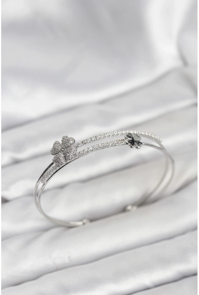 Shoecide Pirinç Gümüş Renk Yonca Model Kadın Bileklik