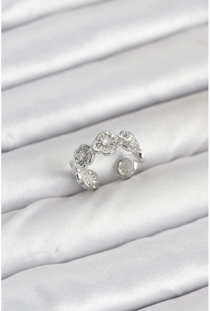 Shoecide Pirinç Gümüş Renk Yonca Model Kadın Yüzük