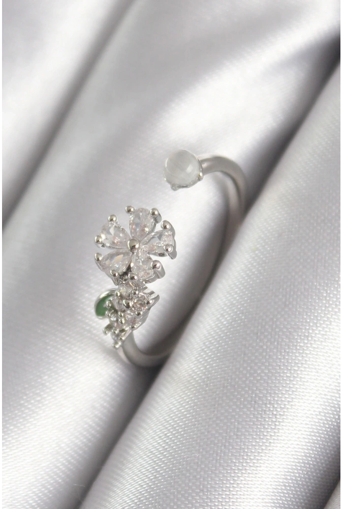 Shoecide Pirinç Gümüş Renk Zirkon Taşlı Çiçek Model Kadın Yüzük