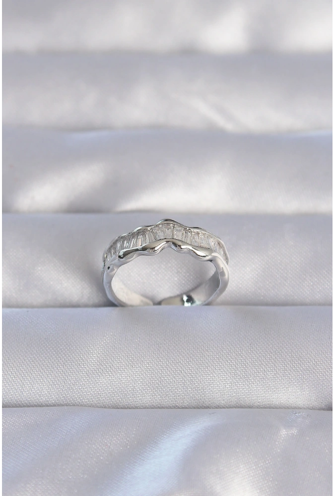 Shoecide Pirinç Gümüş Renk Zirkon Taşlı Dalgalı Su Yolu Model Ayarlanabilir Yüzük