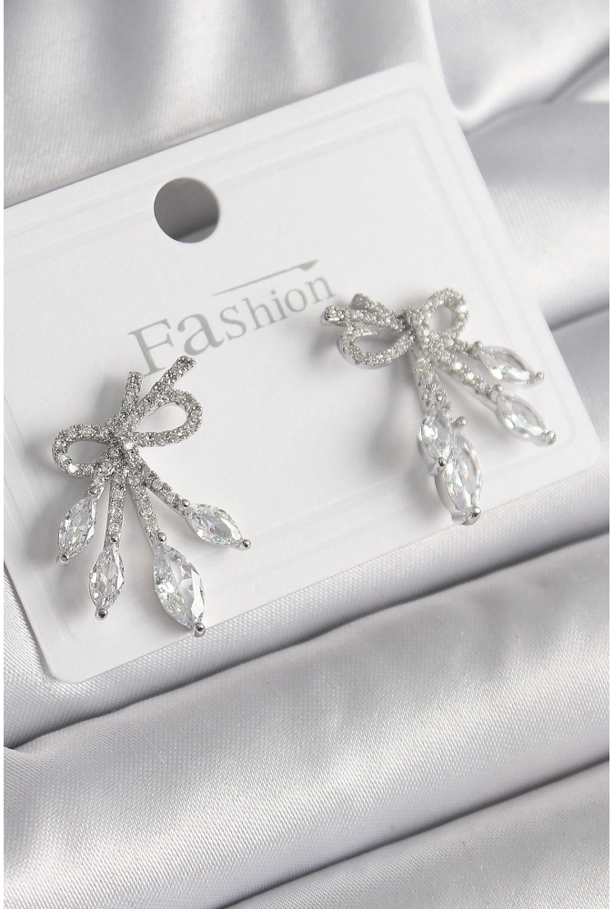 Shoecide Pirinç Gümüş Renk Zirkon Taşlı Düğüm Model Damla Zirkon Taşlı Kadın Küpe