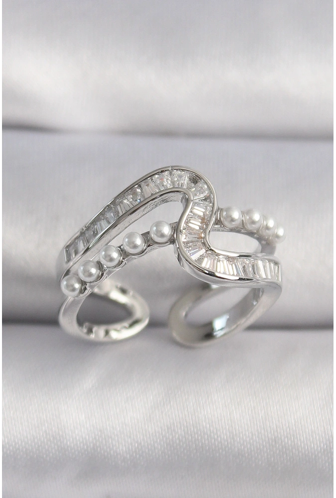 Shoecide Pirinç Gümüş Renk Zirkon Taşlı İnci Detay Vıp Seri Kadın Yüzük