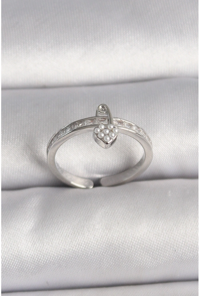 Shoecide Pirinç Gümüş Renk Zirkon Taşlı İnci Detaylı Kilit Kalp Model Ayarlanabilir Yüzük