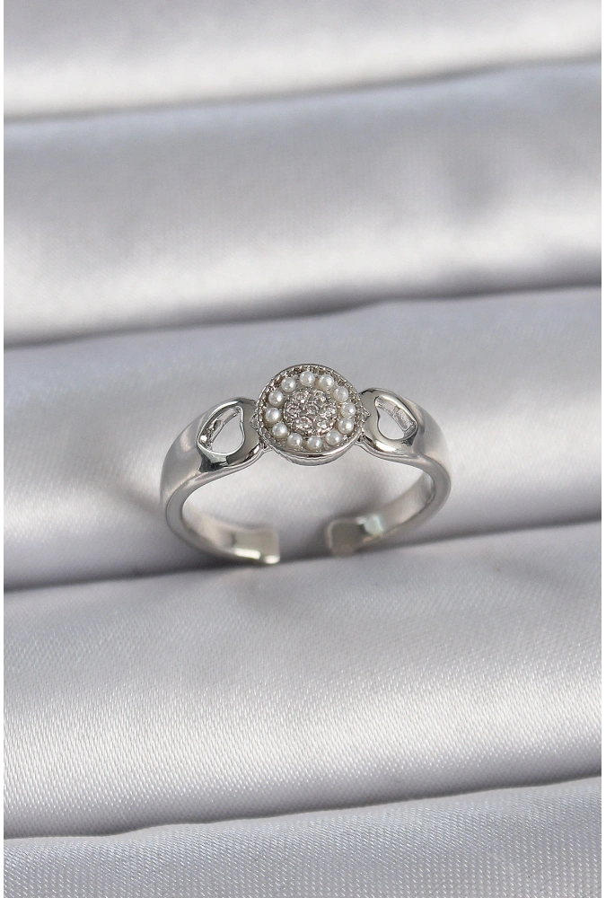 Shoecide Pirinç Gümüş Renk Zirkon Taşlı İncili Kalp İşleme Detay Ayarlanabilir Model Kadın Yüzük