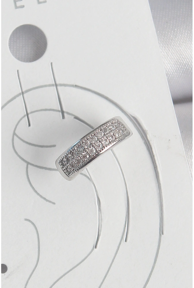 Shoecide Pirinç Gümüş Renk Zirkon Taşlı Kıkırdak Model Kadın Küpe