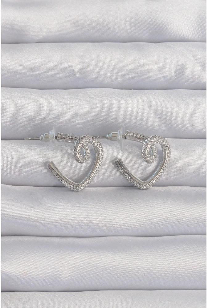 Shoecide Pirinç Gümüş Renk Zirkon Taşlı Kıvrımlı Yarım Kalp Küpe