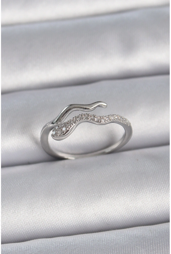 Shoecide Pirinç Gümüş Renk Zirkon Taşlı Yılan Ayarlanabilir Model Kadın Yüzük