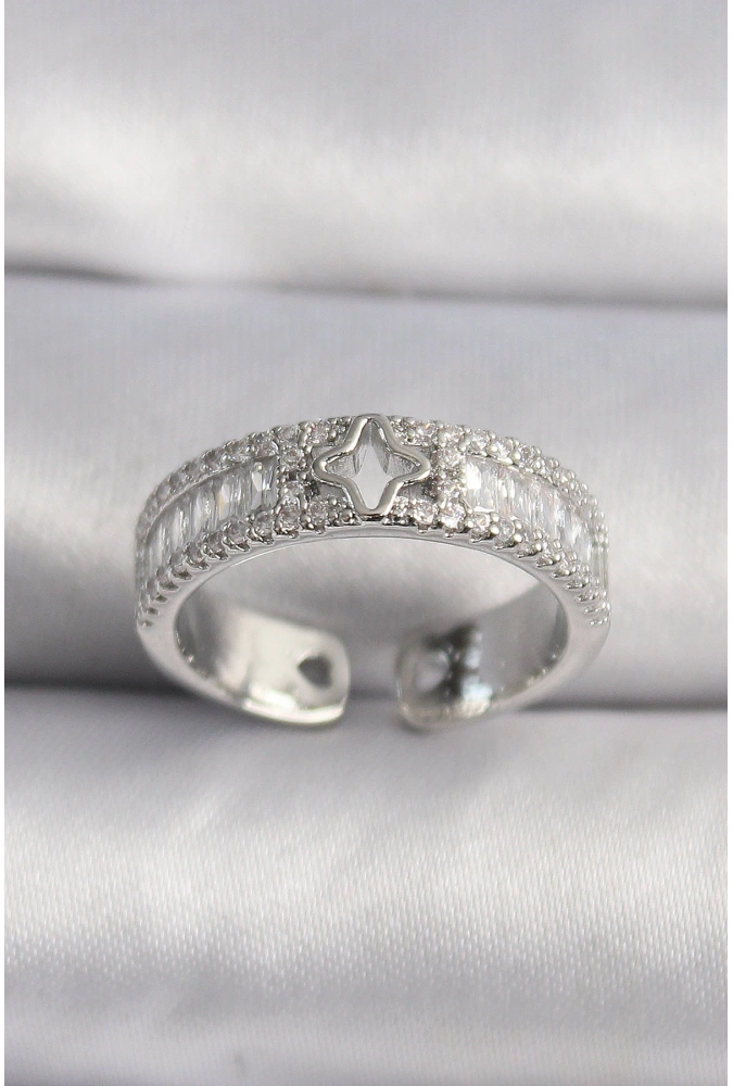 Shoecide Pirinç Gümüş Renk Zirkon Taşlı Yıldız İşleme Vıp Seri Kadın Yüzük