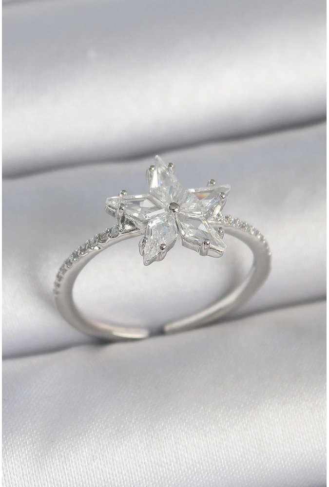 Shoecide Pirinç Gümüş Renk Zirkon Taşlı Yıldız Model Ayarlanabilir Kadın Yüzük