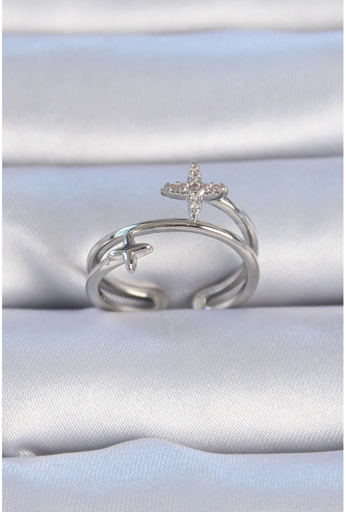 Shoecide Pirinç Gümüş Renk Zirkon Taşlı Yıldız Model Kadın Yüzük