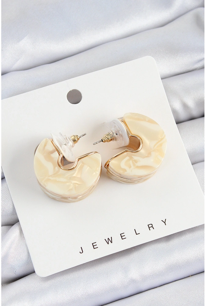 Shoecide Pirinç Mermer Desenli Vintage Yarım Halka Model Gold Renk Kadın Küpe