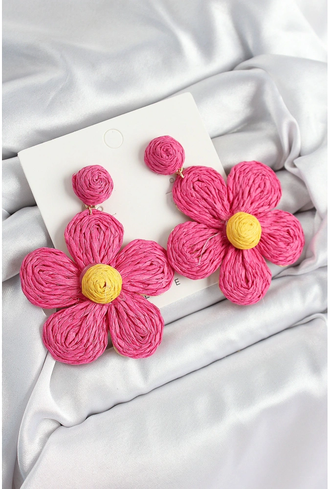 Shoecide Pirinç Pembe Papatya Model Gold Renk Kadın Hasır Küpe