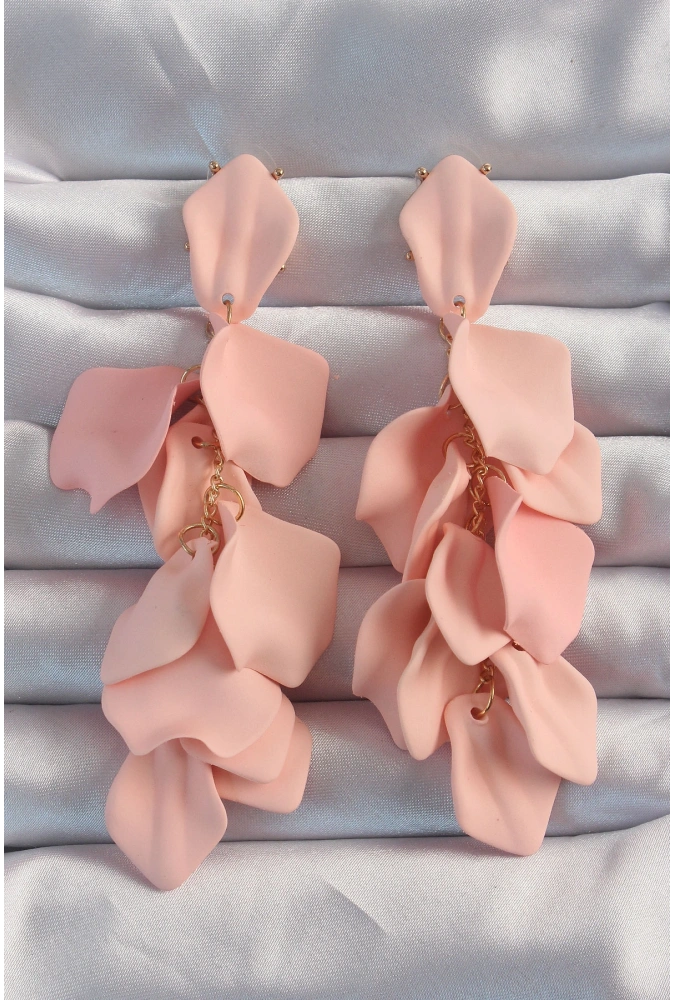 Shoecide Pirinç Pudra Renk Sallantılı Yaprak Model Küpe