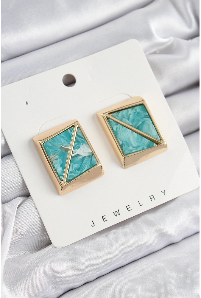 Shoecide Pirinç Turkuaz Üçgen Kesim Detaylı Kare Model Vintage Gold Renk Kadın Küpe