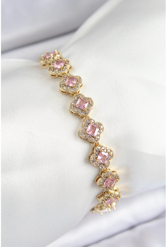 Shoecide Pirinç Zirkon Taşlı Pembe Yonca Baget Model Gold Renk Vıp Seri Kadın Bileklik