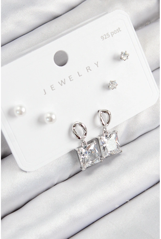 Shoecide Pirinç Zirkon Taşlı Sallantılı Kare Model Gümüş Renk 925 Ayar Gümüş Çivi Kadın Küpe Set