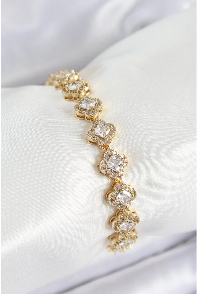Shoecide Pirinç Zirkon Taşlı Yonca Baget Model Gold Renk Vıp Seri Kadın Bileklik