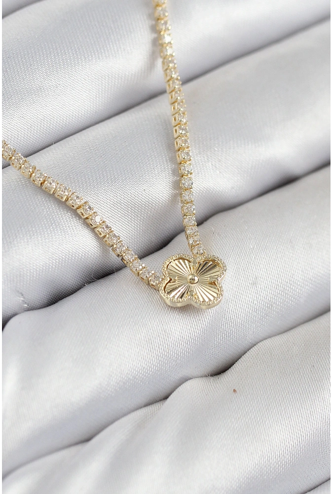 Shoecide Pirinç Zirkon Taşlı Yonca Model Gold Renk Kadın Kolye