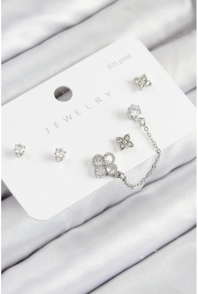 Shoecide Pirinç Zirkon Taşlı Yonca Model Gümüş Renk 925 Ayar Gümüş Çivi Kadın Küpe Set