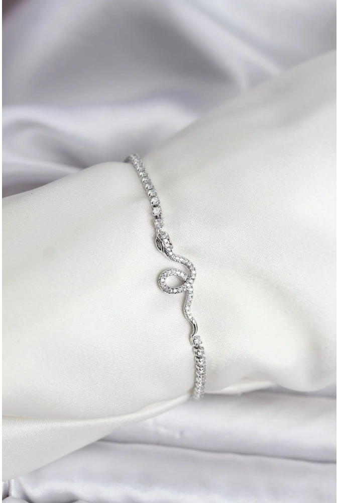 Shoecide Yılan Model Zirkon Taşlı Gümüş Renk Pirinç Su Yolu Kadın Bileklik