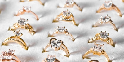 EMA Takıları: Renkli Sanatın Parıltısı