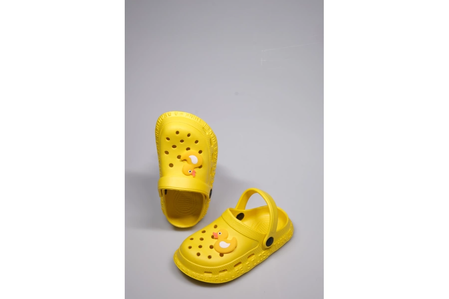 Sarı Unisex Çocuk ve Bebek Bantlı Tokalı Rahat Taban Yazılı Sandalet