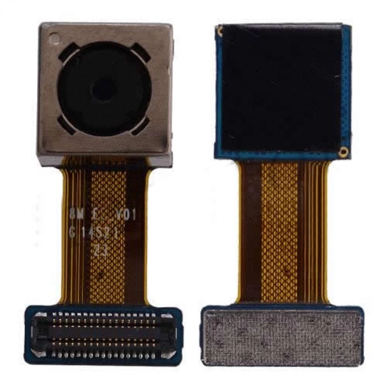 Samsung Galaxy E7 İçin Büyük Arka Kamera