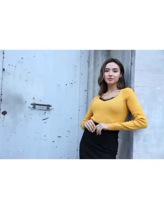 Dantel Detaylı Triko Bluz - HARDAL