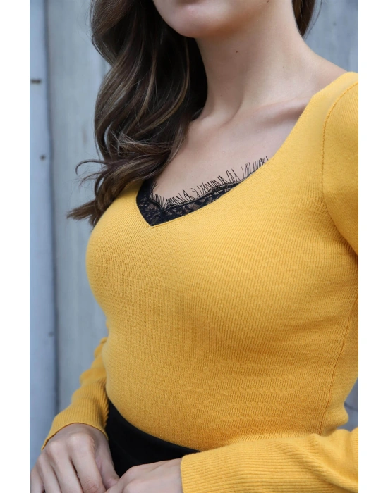 Dantel Detaylı Triko Bluz - HARDAL