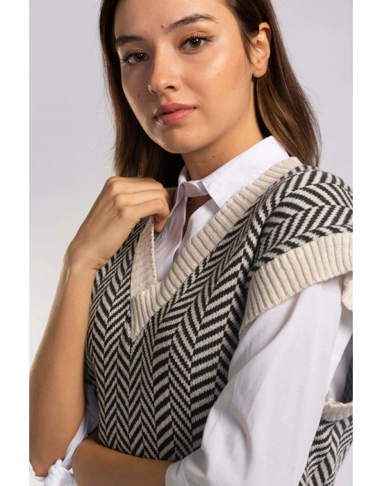 Şah Desenli Triko Süveter-DESENLİ
