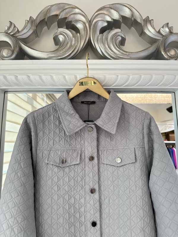 İNVEE 6827 Desenli Kapitone Ceket - Gri