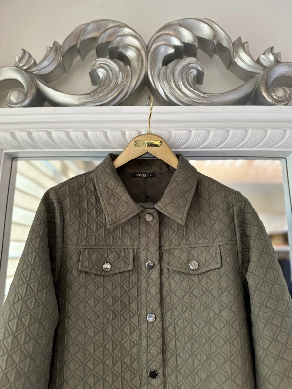 İNVEE 6827 Desenli Kapitone Ceket - Haki