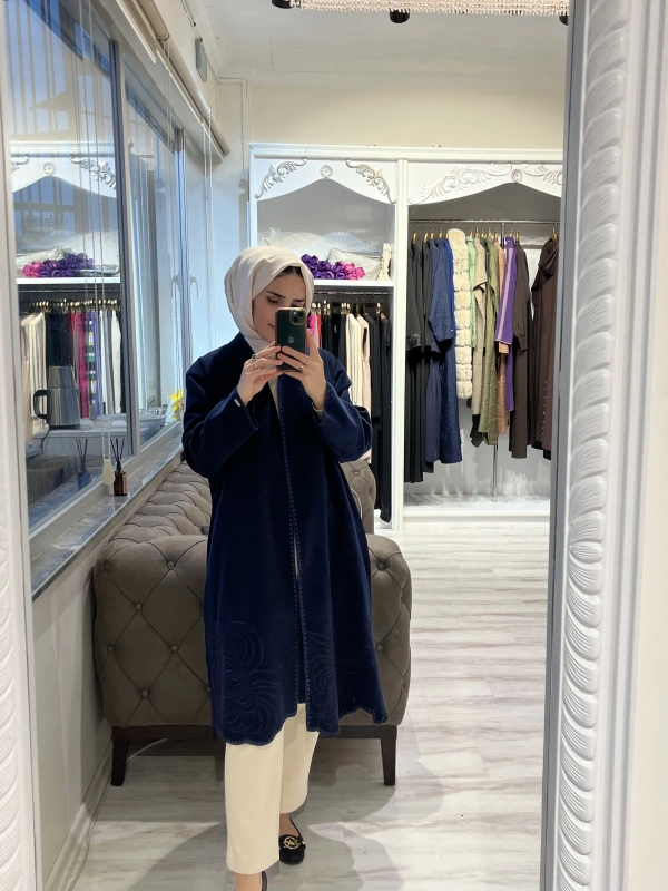 İNVEE 6949 Nakışlı Kaşe Kap - Lacivert