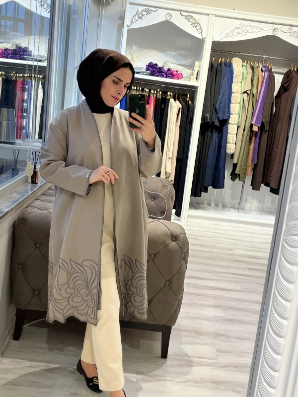 İNVEE 6949 Nakışlı Kaşe Kap - Vizon