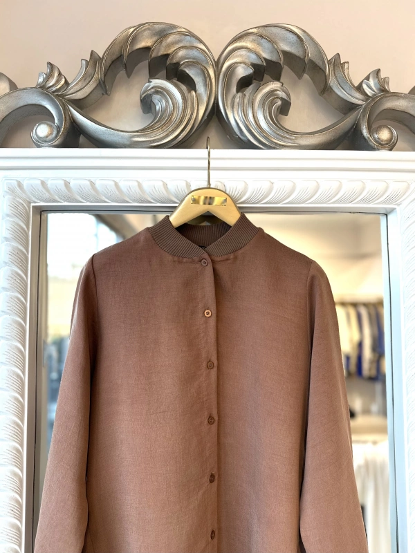 İNVEE Düğme Detaylı Geniş Gömlek - Tarçın