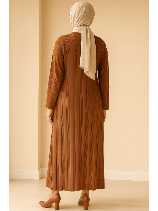 İNVEE 7038 Düğme Detaylı Triko Elbise - Kahverengi