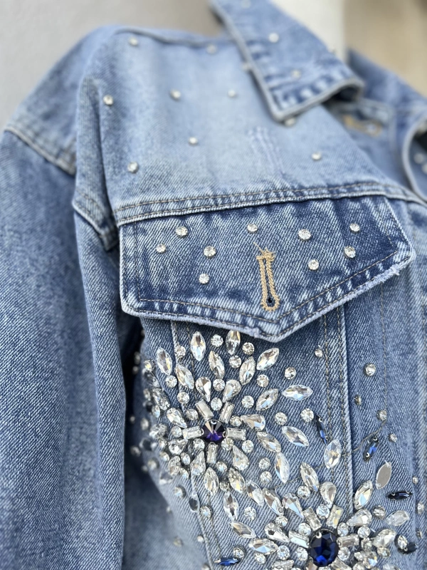 Taş İşlemeli Denim Ceket