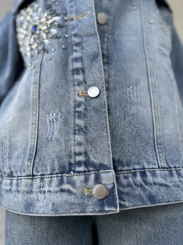Taş İşlemeli Denim Ceket