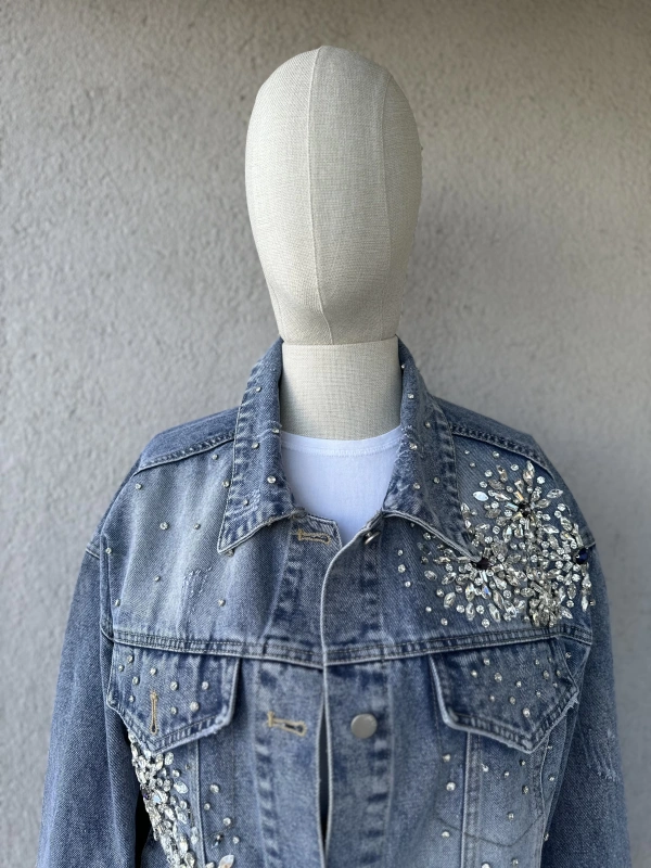Taş İşlemeli Denim Ceket